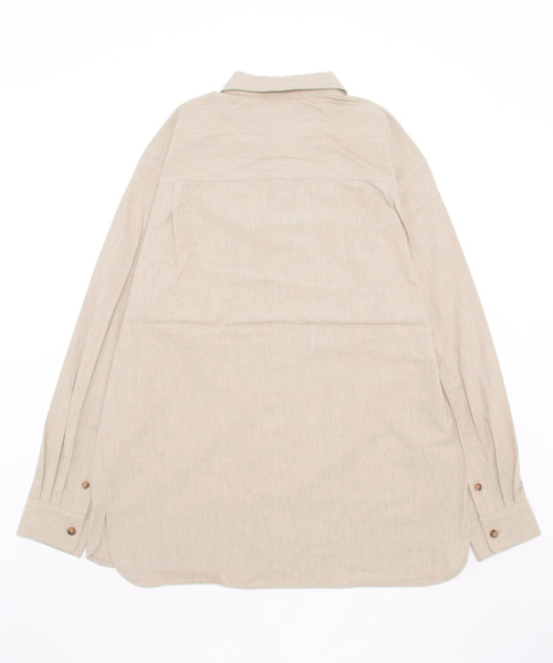 A.P.C.（アーペーセー）の「CHEMISE MALO LOGO  23PE（シャツ/ブラウス・メンズ・ベージュ・M/L/S）」の2枚目の写真