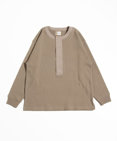 GLOSTER(グロスター)の「【GLOSTER/グロスター】ARMY RIB ヘンリーネックロンT(Tシャツ/カットソー・メンズ・キナリ/ベージュ/チャコールグレー・M/L)」の4枚目の写真