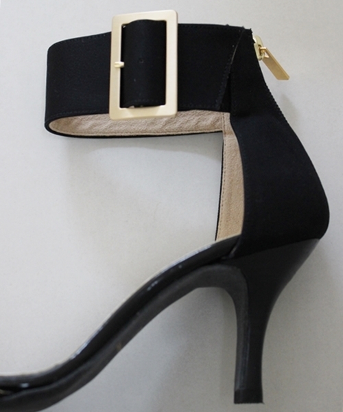 LE TALON(ルタロン)の「◆Le Talon GRISE ◆◇ 7CMフトアンクルベルトサンダル(サンダル・レディース・ブラック/カーキ/キャメル・37.5/36.5/35.5)」の5枚目の写真