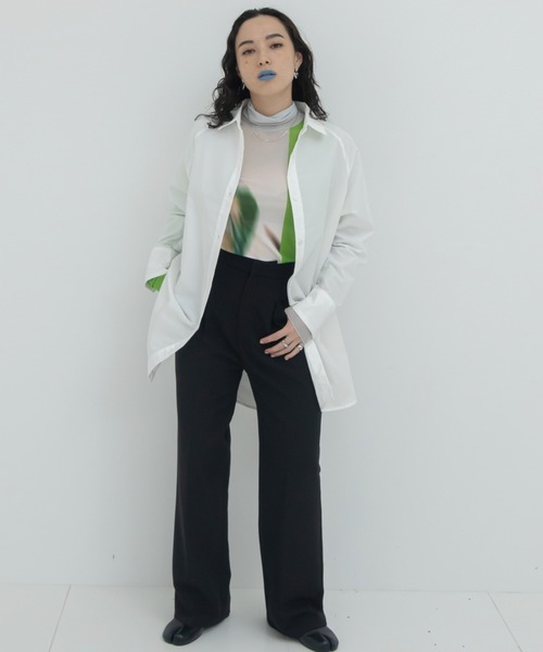 VACANCY（ヴァカンシー）の「マルチウェイショルダーオープンシャツ（シャツ/ブラウス・レディース・イエロー/ホワイト/ブルー・FREE）」の10枚目の写真