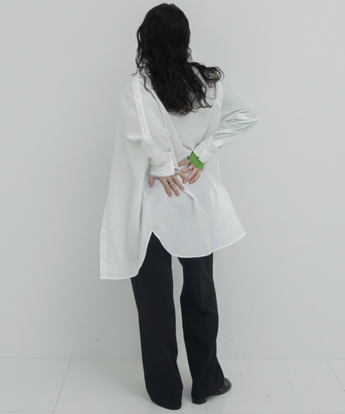 VACANCY（ヴァカンシー）の「マルチウェイショルダーオープンシャツ（シャツ/ブラウス・レディース・イエロー/ホワイト/ブルー・FREE）」の13枚目の写真