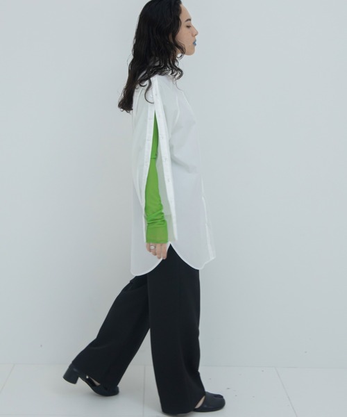 VACANCY（ヴァカンシー）の「マルチウェイショルダーオープンシャツ（シャツ/ブラウス・レディース・イエロー/ホワイト/ブルー・FREE）」の6枚目の写真