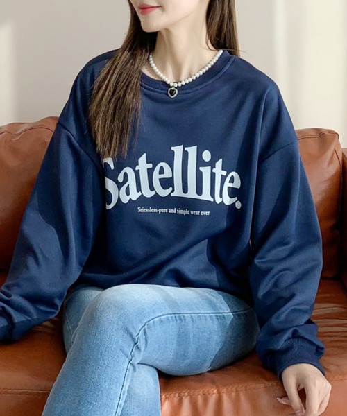 solleim（ソルレム）の「satellite ロゴスウェット（スウェット・レディース・グレー/ネイビー・M）」の2枚目の写真