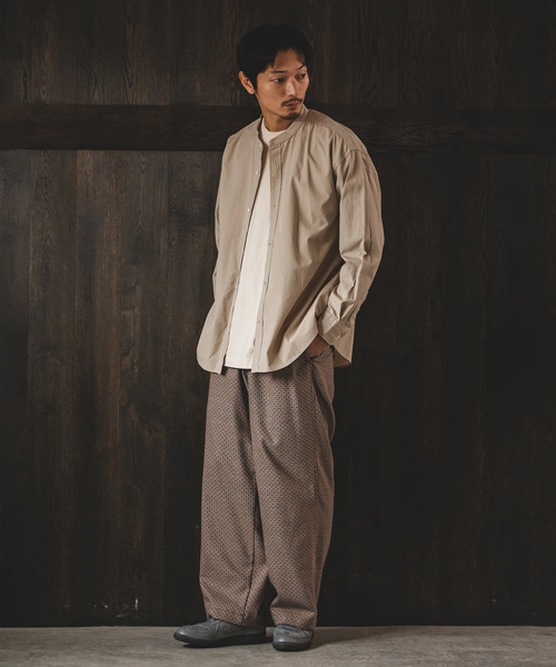 JOURNAL STANDARD（ジャーナルスタンダード）の「パターンバンド ロングスリーブ シャツ（シャツ/ブラウス・メンズ・ホワイト/グリーン/ベージュ/パープル/イエロー/グリーン系その他・SMALL/MEDIUM/LARGE）」の16枚目の写真