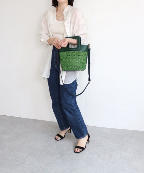 MIAN （ミアン）の「メッシュ合皮2wayハンドバッグ（ハンドバッグ・レディース・ベージュ/イエロー/グリーン/アイボリー・FREE）」の9枚目の写真