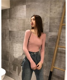 リブVネックニット