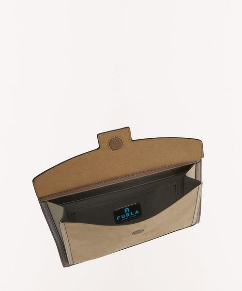 注目FURLA ESSENTIAL S CLUTCH レザー クラッチバッグ