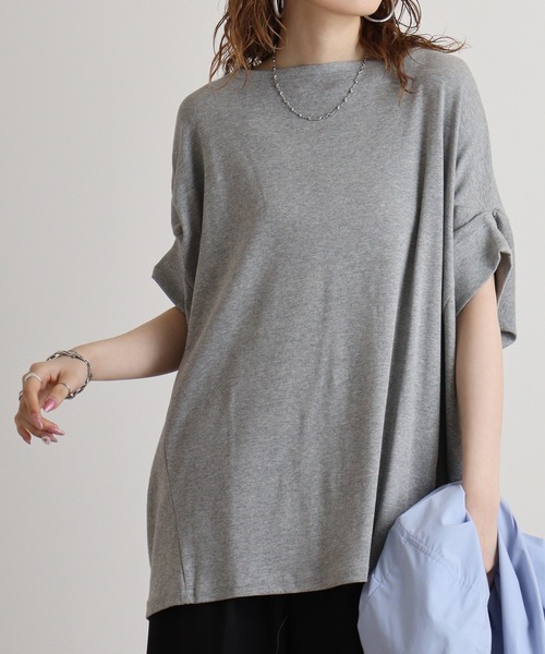 atONE(アットワン)の「atONE 変形ドルマンカットソー 半袖(Tシャツ/カットソー・レディース・杢グレー/ネイビー/ピンクベージュ/オフホワイト・LL~3L/4L~5L/M-L)」の3枚目の写真
