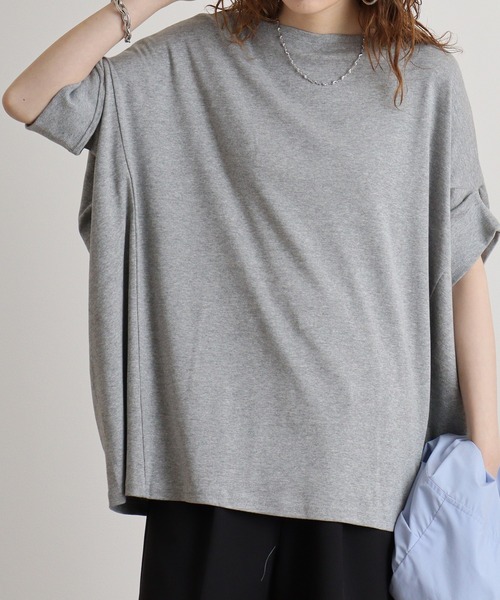 atONE(アットワン)の「atONE 変形ドルマンカットソー 半袖(Tシャツ/カットソー・レディース・杢グレー/ネイビー/ピンクベージュ/オフホワイト・LL~3L/4L~5L/M-L)」の7枚目の写真