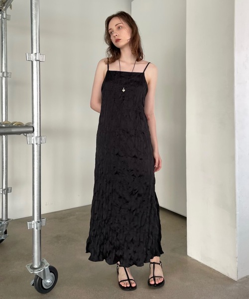 Didot.showroom(ディドット ショールーム)の「【DIDOT.】しわ加工スクエアキャミワンピ(ワンピース・レディース・ブラック/クリーム/ブラウン/ミント・FREE)」の2枚目の写真