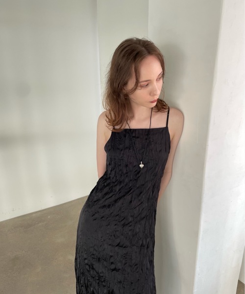 Didot.showroom(ディドット ショールーム)の「【DIDOT.】しわ加工スクエアキャミワンピ(ワンピース・レディース・ブラック/クリーム/ブラウン/ミント・FREE)」の7枚目の写真