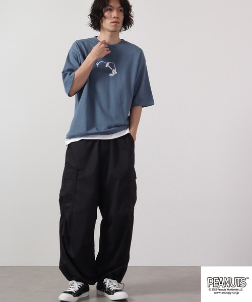 PEANUTS(ピーナッツ)の「PEANUTS スヌーピー ドロップショルダー フェイクレイヤード 半袖Tシャツ(Tシャツ/カットソー・メンズ・ブルー/グリーン/オフホワイト・LL/M/L)」の4枚目の写真
