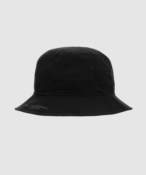 TAKAHIROMIYASHITATheSoloIst.（タカヒロミヤシタザソロイスト）の「SS23 SOLOIST BUCKET-01 - DOT AIR / BLACK（ハット・メンズ・ブラック・M/S/L）」の2枚目の写真