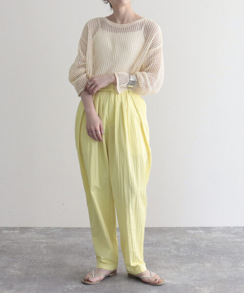 fredy emue(フレディエミュ)の「ナイロンボリュームタックパンツ(その他パンツ・レディース・ブラック/イエロー/ピンク/アイボリー・38/36)」の16枚目の写真