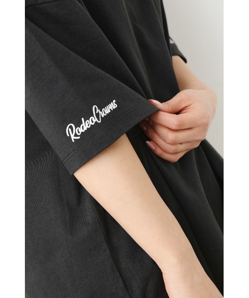 【レア】ロデオクラウンズ Champion ワイドボックスTシャツと1点同梱 セール】Champion ワイドボックスTシャツ（Tシャツ/カットソー