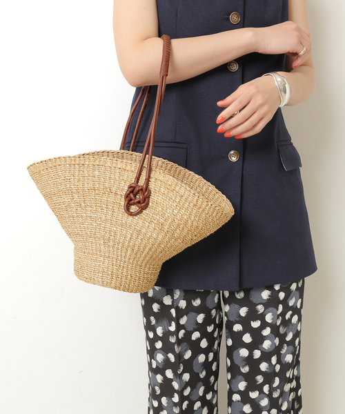 Spick & Span（スピックアンドスパン）の「【MARCHER / マルシェ】レザーハンドルカゴBAG（かごバッグ・レディース・ベージュ・FREE）」の4枚目の写真