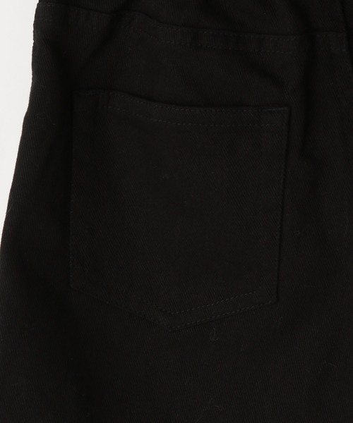 LOWRYS FARM（ローリーズファーム）の「カットオフデニムショートパンツ　 195453（デニムパンツ・キッズ・ブラック/オフホワイト/ブルー・110cm/120cm/130cm/140cm/150cm）」の12枚目の写真