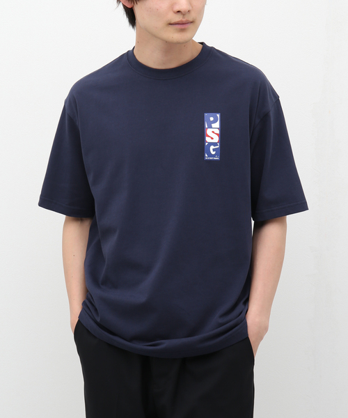 【Paris Saint-Germain】バーティカル ロゴプリント Tシャツ（Tシャツ/カットソー）｜PARIS SAINT-GERMAIN（パリ・サン＝ジェルマン）