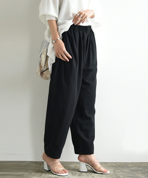 and it_(アンドイット)の「Wガーゼコクーンパンツ(その他パンツ・レディース・アイボリー/ブラック/その他・M-L)」の2枚目の写真