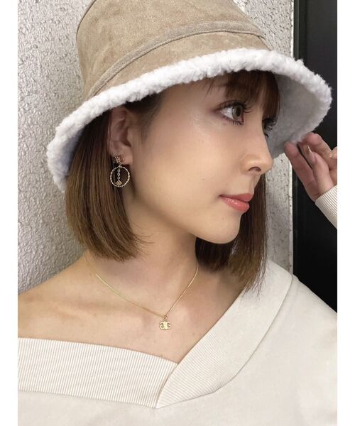 GYDA（ジェイダ）の「JEYSUSシンメトリーGGピアス（ピアス（両耳用）・レディース・シルバー/ゴールド・FREE）」の4枚目の写真