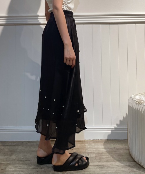 Pearl Deco Satin Sparkle Skirt