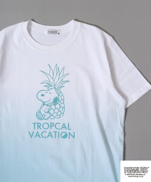 PEANUTS(ピーナッツ)の「PEANUTS スヌーピー グラデーション 半袖 Tシャツ(Tシャツ/カットソー・レディース・ブルーグレー/イエロー/オレンジ/ブルー/グリーン/ピンク・M/L/LL)」の2枚目の写真