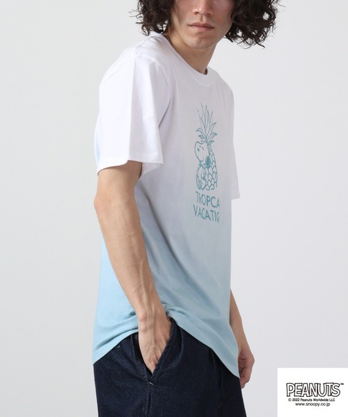 PEANUTS(ピーナッツ)の「PEANUTS スヌーピー グラデーション 半袖 Tシャツ(Tシャツ/カットソー・レディース・ブルーグレー/イエロー/オレンジ/ブルー/グリーン/ピンク・M/L/LL)」の15枚目の写真