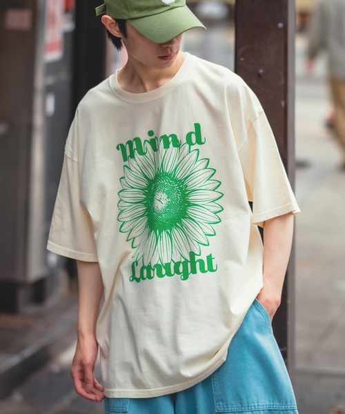 improves(インプローブス)の「【UAU】Mind Laught フラワープリント ピグメント加工 半袖Tシャツ(Tシャツ/カットソー・メンズ・ホワイト/ピンク/オレンジ/ミント/ネイビー/ブルー/カーキ/ブラック・MEDIUM/LARGE/X-LARGE)」の2枚目の写真