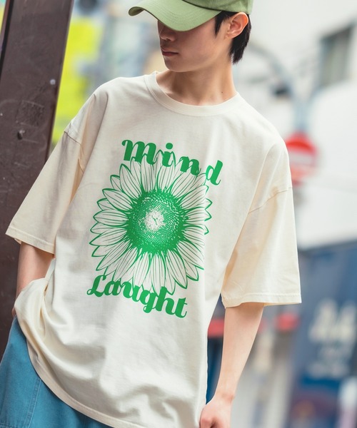 improves(インプローブス)の「【UAU】Mind Laught フラワープリント ピグメント加工 半袖Tシャツ(Tシャツ/カットソー・メンズ・ホワイト/ピンク/オレンジ/ミント/ネイビー/ブルー/カーキ/ブラック・MEDIUM/LARGE/X-LARGE)」の9枚目の写真