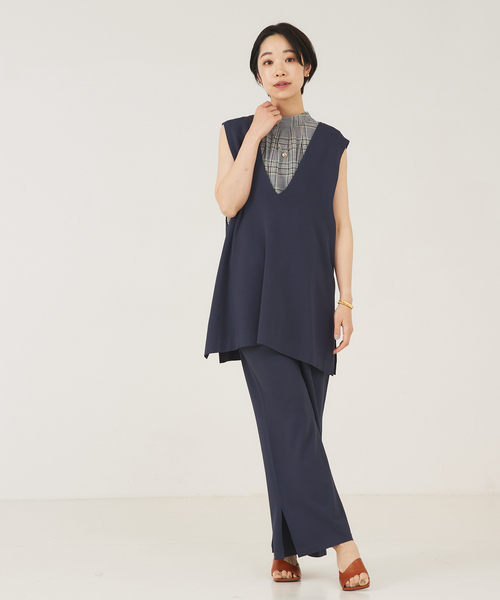 qualite(カリテ)の「《セットアップ対応》レーヨンストレッチ2WAYニットジレ(ベスト・レディース・カーキ/グレイッシュブルー・フリー)」の4枚目の写真