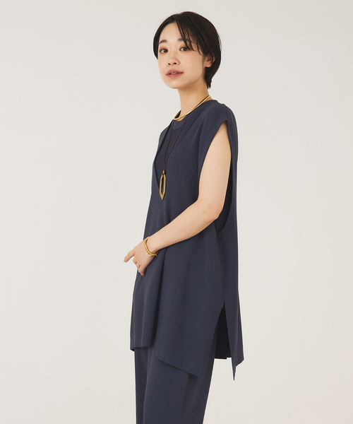 qualite(カリテ)の「《セットアップ対応》レーヨンストレッチ2WAYニットジレ(ベスト・レディース・カーキ/グレイッシュブルー・フリー)」の8枚目の写真