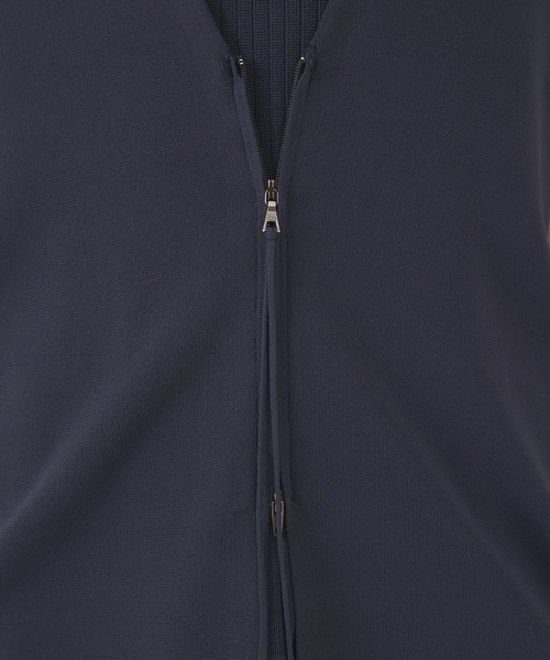 qualite(カリテ)の「《セットアップ対応》レーヨンストレッチ2WAYニットジレ(ベスト・レディース・カーキ/グレイッシュブルー・フリー)」の16枚目の写真