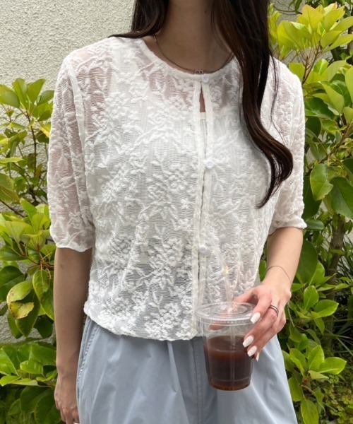 nemne store(ネンネストア)の「前後2way花柄レースカーディガン(カーディガン/ボレロ・レディース・ブラック/アイボリー/ブルー・フリー)」の6枚目の写真