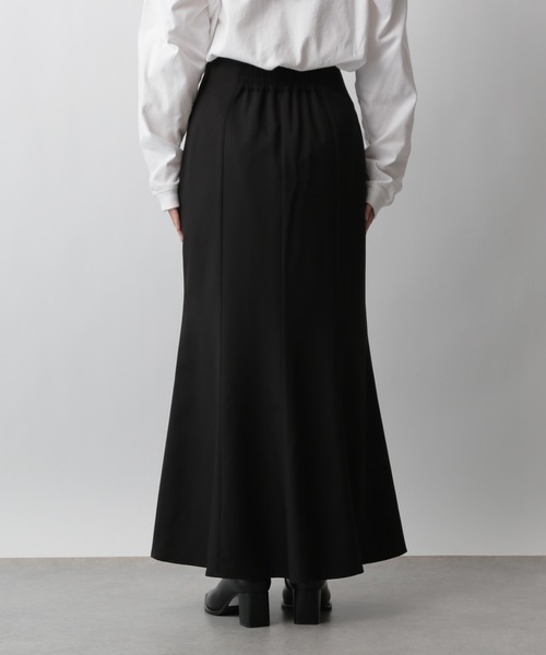 LOWRYS FARM(ローリーズファーム)の「ハイウエストマーメイドスカート(スカート・レディース・カーキ/モカ/ブルーグレー/ブラック/ベージュ/ネイビー/ライトブラウン・マルチサイズ)」の9枚目の写真