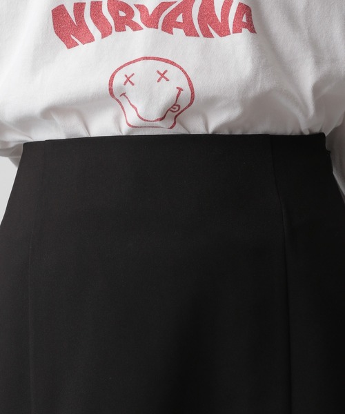 LOWRYS FARM(ローリーズファーム)の「ハイウエストマーメイドスカート(スカート・レディース・カーキ/モカ/ブルーグレー/ブラック/ベージュ/ネイビー/ライトブラウン・マルチサイズ)」の11枚目の写真