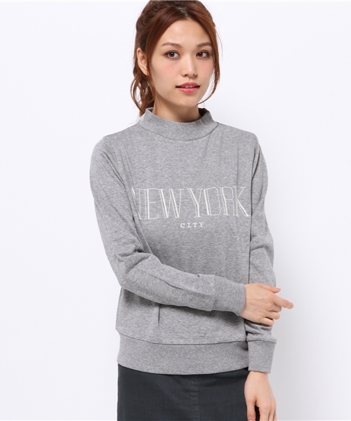 OUTLET(アウトレット)の「【CIAOPANIC TYPY】NEWYORK刺繍ハイネックプルオーバー(Tシャツ/カットソー・レディース・グレー/オフホワイト/ネイビー・FREE)」の1枚目の写真