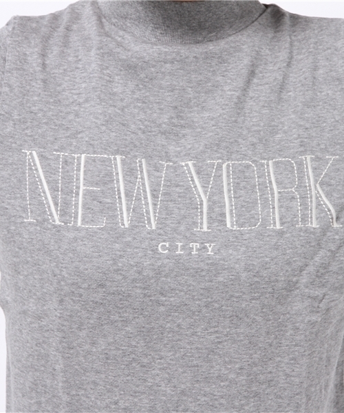 OUTLET(アウトレット)の「【CIAOPANIC TYPY】NEWYORK刺繍ハイネックプルオーバー(Tシャツ/カットソー・レディース・グレー/オフホワイト/ネイビー・FREE)」の6枚目の写真