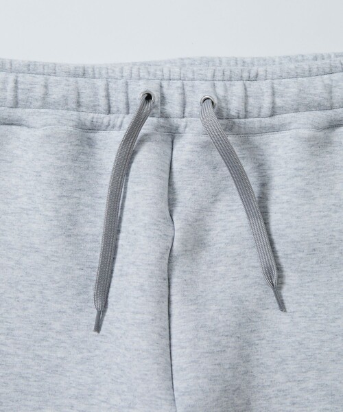 FREAK'S STORE(フリークスストア)の「限定展開 コンフォータブル テックスウェット スリムフィット ジョガーパンツ/スウェットパンツ(スウェットパンツ・メンズ・ブラック/ヘザーグレー・LARGE/MEDIUM/SMALL)」の17枚目の写真