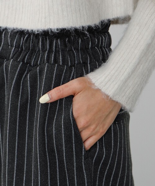 BEAMS HEART(ビームスハート)の「BEAMS HEART / ストライプ イージーパンツ(その他パンツ・レディース・ブラック/ブラウン/グレー・FREE)」の19枚目の写真