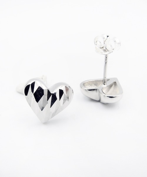 TONE SELECT GOODS(トーンセレクトグッズ)の「【925 SILVER ACC】ハートカッティングピアスSV925(OG)(ピアス(両耳用)・レディース・シルバー・FREE)」の2枚目の写真