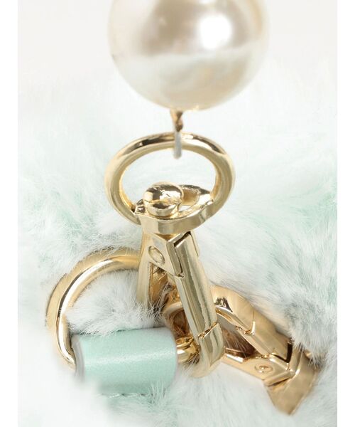 CALNAMUR（カルナムール）の「ハンドルパールエコファーバック（ハンドバッグ・レディース・ライトブルー/アイボリー・FREE）」の11枚目の写真