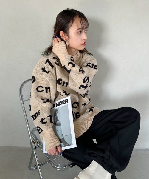 CLEA(クレア)の「ロゴジャガードオーバーサイズニットプルオーバー(ニット/セーター・レディース・グリーン/ベージュ・FREE)」の3枚目の写真