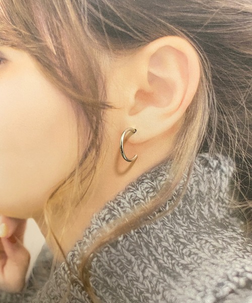 tone(トーン)の「【As】【アレルギー対応】サージカルステンレス製 シンプル フープ ピアス(MA)(ピアス(両耳用)・レディース・シルバー系その他2/ゴールド系その他2/ゴールド/シルバー・FREE)」の6枚目の写真