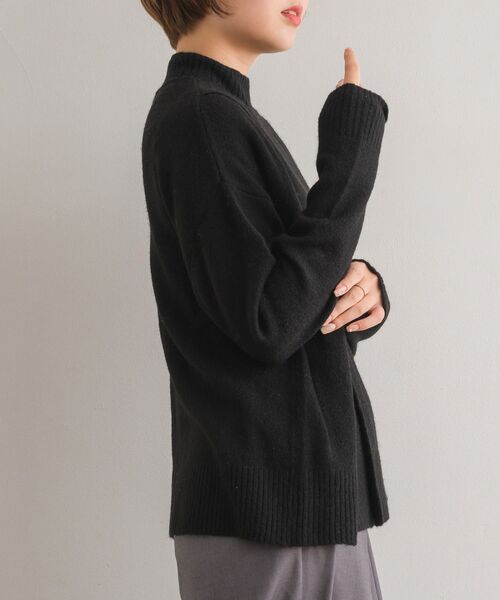 Kari & lili（カウリアンドリィリィ）の「woolmix highneck top（ニット/セーター・レディース・ピンク/ブラック/ライトグレー・FREE）」の10枚目の写真