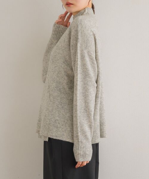 Kari & lili（カウリアンドリィリィ）の「woolmix highneck top（ニット/セーター・レディース・ピンク/ブラック/ライトグレー・FREE）」の17枚目の写真