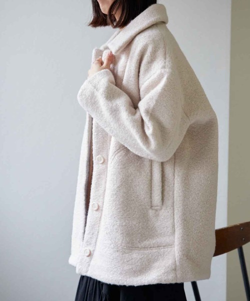 TRIANGLE PALETTE（トライアングルパレット）の「シープボアブルゾン（ブルゾン・レディース・アイボリー/モカ/ライトベージュ/ダークグレー・FREE）」の4枚目の写真