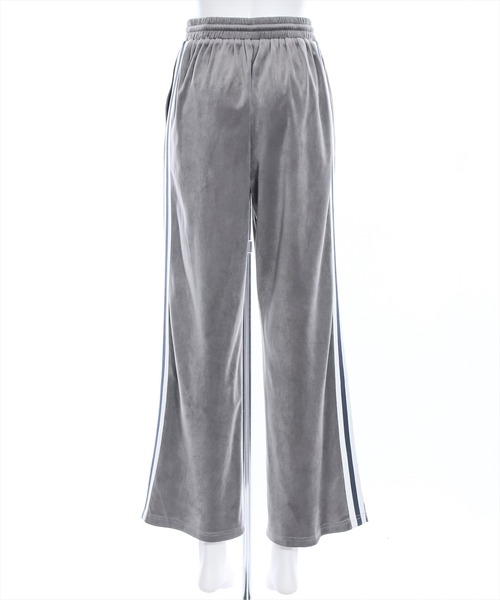 clear（クリア）の「ベロアワイドトラックパンツ[低身長用サイズ有]（その他パンツ・レディース・ブラック/ピンク/グレー/カーキ・F/XS）」の8枚目の写真