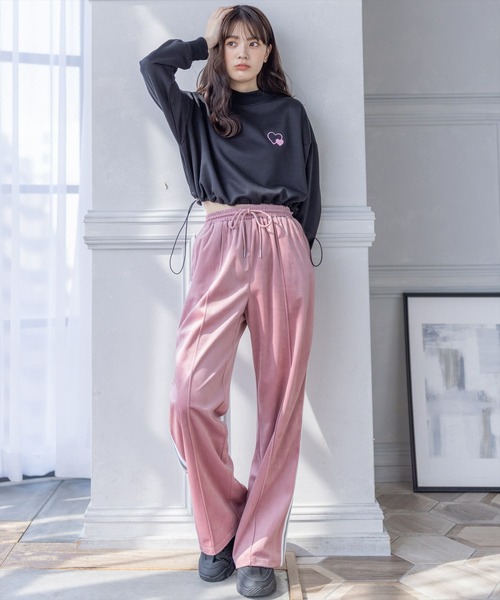 clear（クリア）の「ベロアワイドトラックパンツ[低身長用サイズ有]（その他パンツ・レディース・ブラック/ピンク/グレー/カーキ・F/XS）」の15枚目の写真