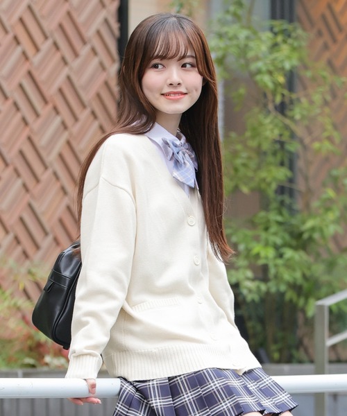 Honeys(ハニーズ)の「Vネックカーディガン(カーディガン/ボレロ・レディース・杢グレー/ブラック/ベージュ/アイボリー/ネイビー・L/M/LL/S)」の7枚目の写真