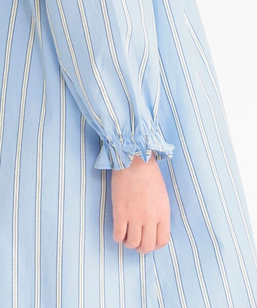 BRANSHES(ブランシェス)の「【お揃い】ストライプ刺繍ワンピース(ワンピース・キッズ・ブルー/サーモンピンク・130/110/100/90/140/120/150)」の8枚目の写真